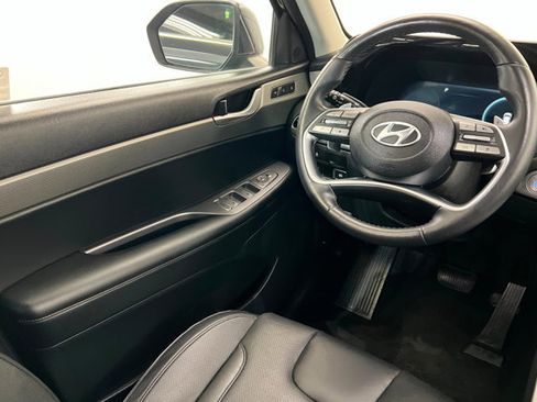Used 2024 Hyundai Palisade SEL w/ Premium Package image 11