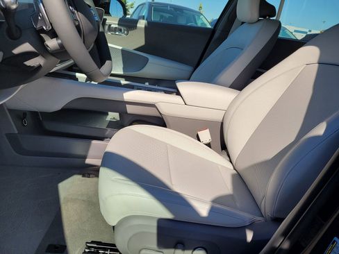 New 2023 Hyundai Ioniq 6 Limited image 12