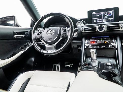 Used 2021 Lexus IS 350 F Sport image 19