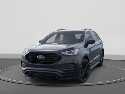 New 2024 Ford Edge SE w/ Black Appearance Package image 2