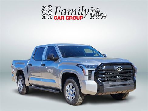 New 2026 Toyota Tundra SR image 2