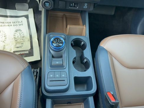 Certified 2023 Ford Maverick Lariat w/ Lariat Luxury Package image 23