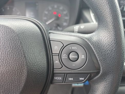 Certified 2025 Toyota Corolla LE FWD image 17