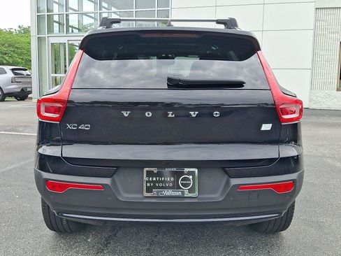 Certified 2023 Volvo XC40 Recharge Ultimate AWD/4WD image 5