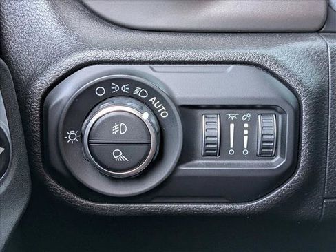 Used 2020 Jeep Gladiator Sport w/ Quick Order Package 24S AWD/4WD image 16