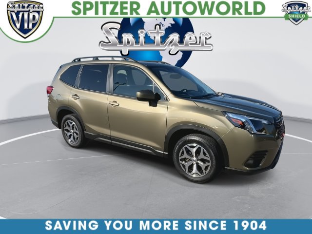 Certified 2024 Subaru Forester Premium AWD/4WD image 3