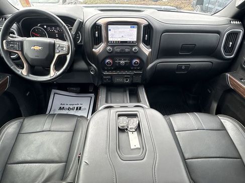 Certified 2021 Chevrolet Silverado 3500 High Country w/ Technology Package image 24