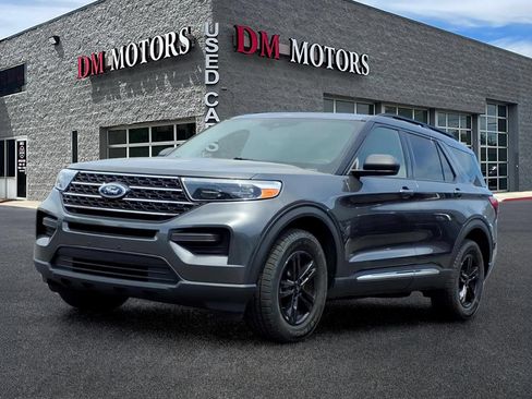Used 2020 Ford Explorer XLT w/ Comfort Package AWD/4WD image 1