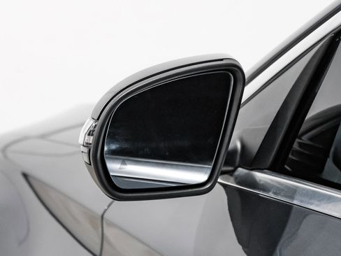 Used 2020 Mercedes-Benz C 300 Sedan image 38