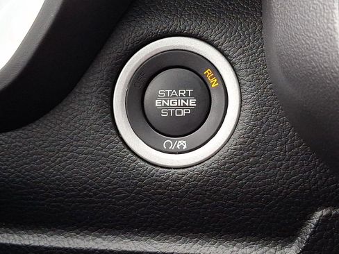 Used 2025 RAM 1500 Big Horn image 26