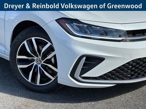 New 2026 Volkswagen Jetta SE image 10