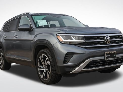 Used 2021 Volkswagen Atlas SEL Premium image 3