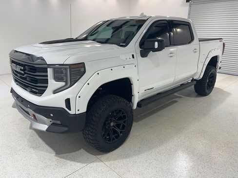 Used 2023 GMC Sierra 1500 AT4 w/ AT4 Premium Package image 1