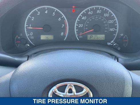 Used 2013 Toyota Corolla L image 25