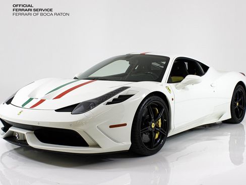 Used 2015 Ferrari 458 Speciale Coupe RWD image 1