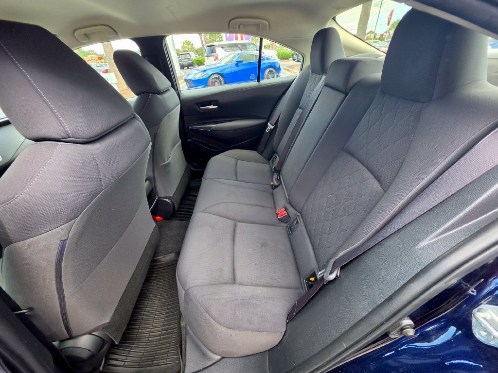 Used 2020 Toyota Corolla LE FWD image 10