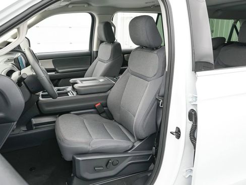 Certified 2025 Ford Expedition Max Active AWD/4WD image 12