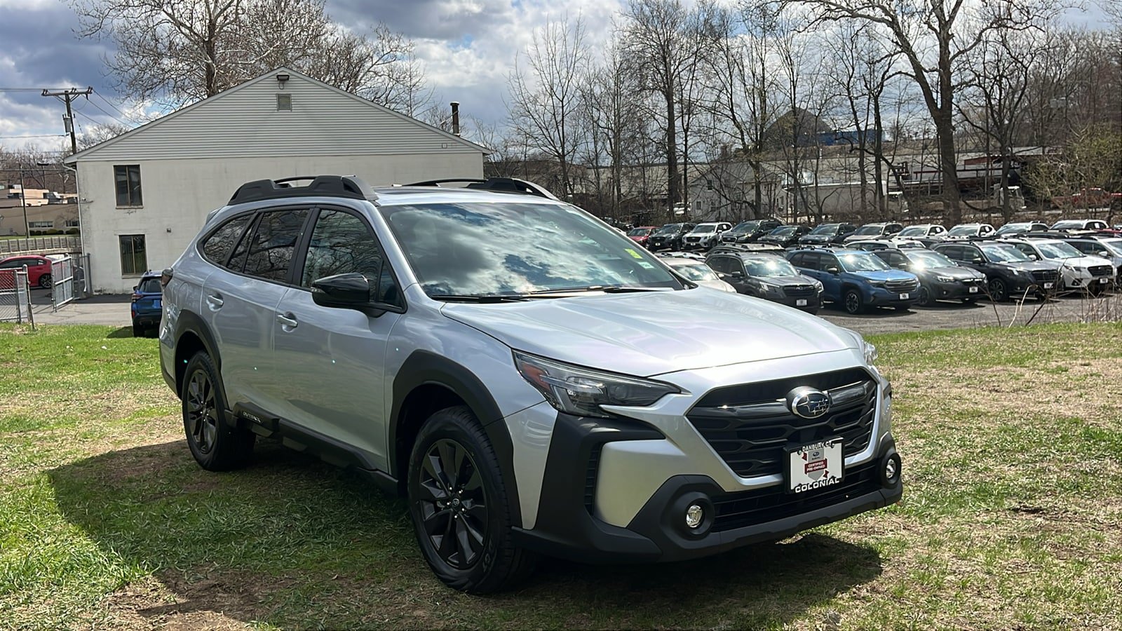 Certified 2025 Subaru Outback Onyx Edition AWD/4WD image 3