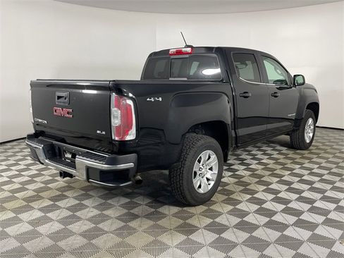 Used 2017 GMC Canyon SLE image 25
