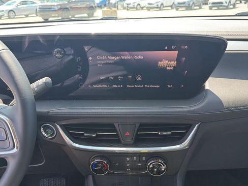 Used 2024 Buick Encore GX Preferred FWD image 11