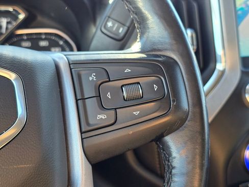 Used 2020 GMC Sierra 1500 SLE w/ SLE Value Package image 31