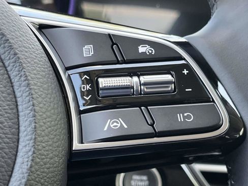 New 2026 Kia Seltos S FWD image 24