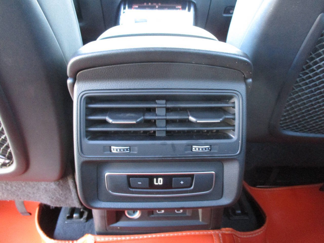 Used 2023 Audi Q7 3.0T Premium Plus AWD/4WD image 47