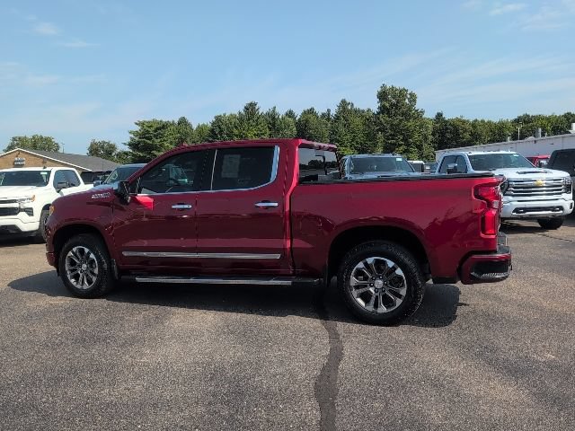 Used 2024 Chevrolet Silverado 1500 High Country w/ Technology Package AWD/4WD image 4