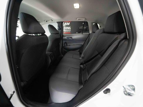 Used 2026 Toyota Corolla Cross LE AWD/4WD image 23