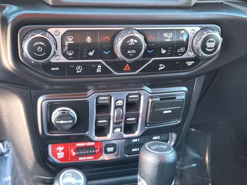 Used 2020 Jeep Wrangler Unlimited Rubicon w/ Quick Order Package 28Y Recon image 16