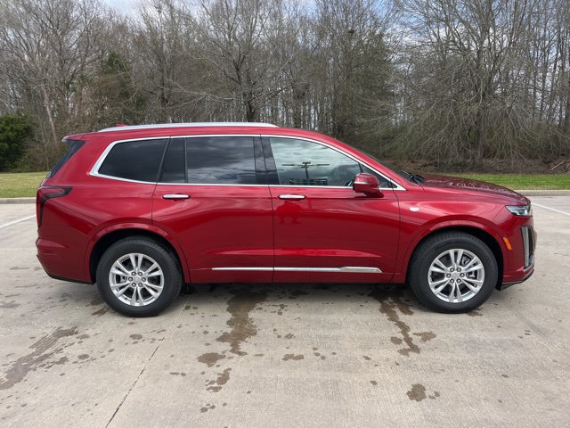 New 2025 Cadillac XT6 Luxury FWD image 9