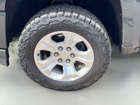 Used 2018 Chevrolet Silverado 1500 LT w/ All Star Edition image 26