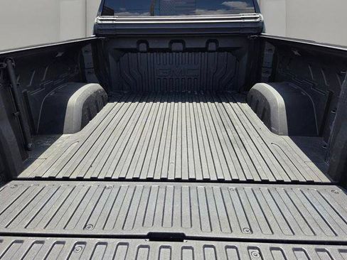 Certified 2025 GMC Sierra 1500 Denali Ultimate AWD/4WD image 16