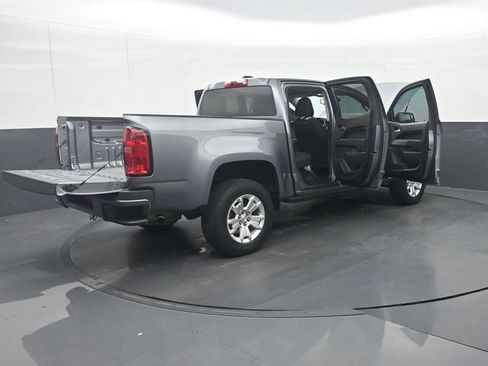 Used 2022 Chevrolet Colorado LT w/ Safety Package RWD image 40