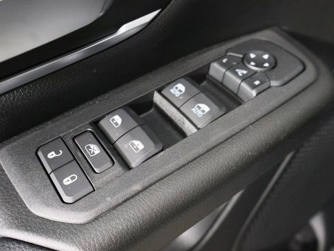 New 2026 RAM 1500 4x4 Crew Cab image 20