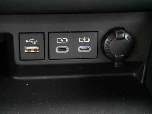 Certified 2025 Toyota Highlander XSE AWD/4WD image 29