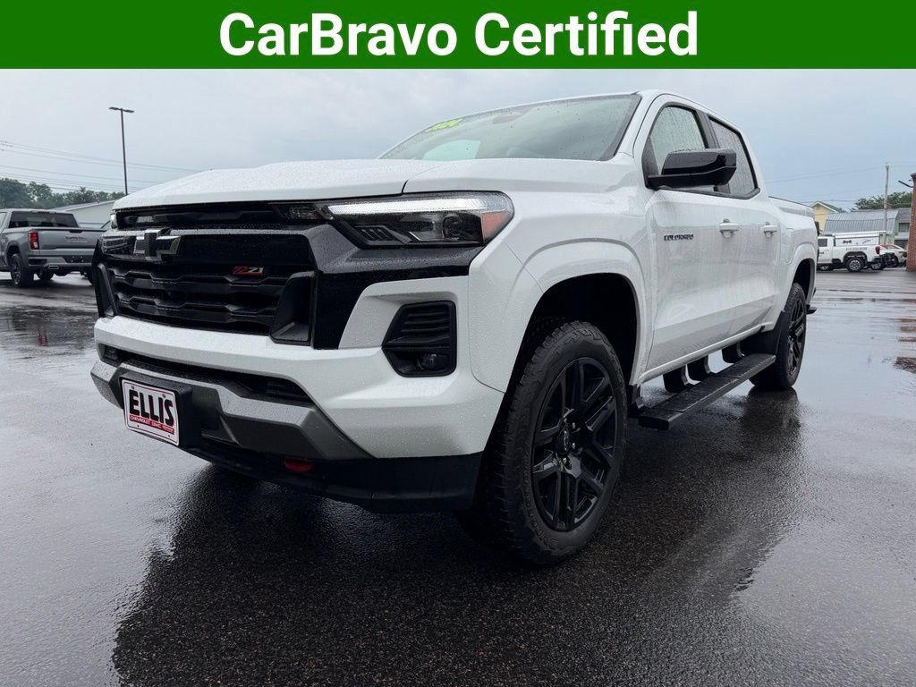 Certified 2024 Chevrolet Colorado Z71 w/ Z71 Convenience Package 2 AWD/4WD image 1