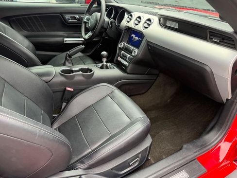 Used 2016 Ford Mustang GT Premium w/ Equipment Group 401A RWD image 15