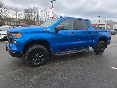 Used 2024 Chevrolet Silverado 1500 Custom Trail Boss image 3