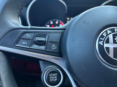 Used 2019 Alfa Romeo Stelvio w/ Nero Edizione RWD image 24