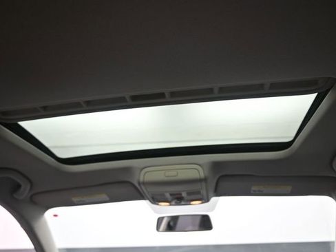 Used 2015 Volkswagen Jetta TDI SE image 24