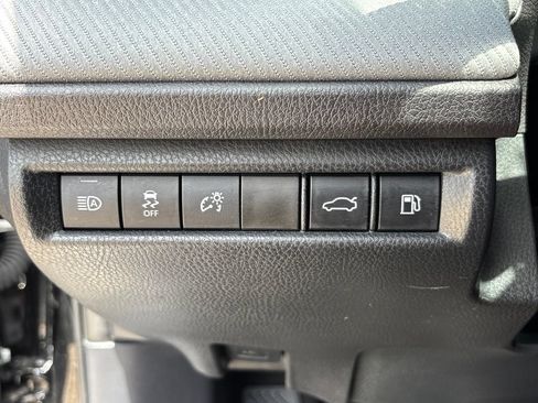 Used 2025 Toyota Camry SE w/ Convenience Package FWD image 24