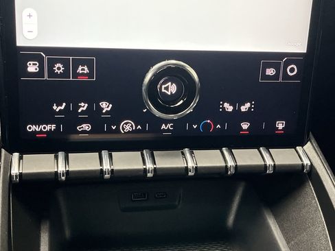 Certified 2025 GMC Terrain Elevation image 22