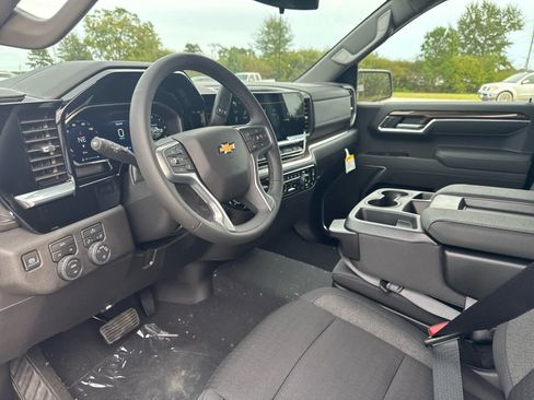 New 2026 Chevrolet Silverado 1500 LT image 14