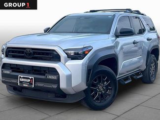 Used 2025 Toyota 4Runner SR5 AWD/4WD video 1