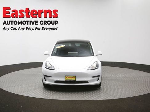 Used 2020 Tesla Model 3 Standard Range RWD image 47