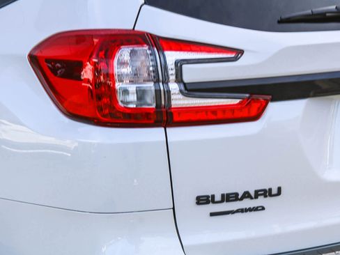 Certified 2023 Subaru Ascent Onyx Edition Limited AWD/4WD image 7