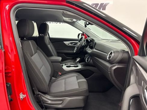 Used 2023 Chevrolet Blazer LT w/ Convenience Package FWD image 29