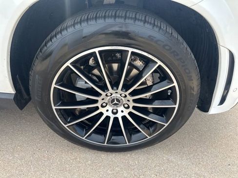 Used 2021 Mercedes-Benz GLE 350 4MATIC image 9