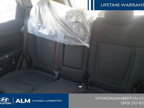 New 2026 Hyundai Tucson SE image 16